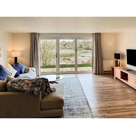 Swans View - Sea Views And 3 Minutes Walk Falmouth